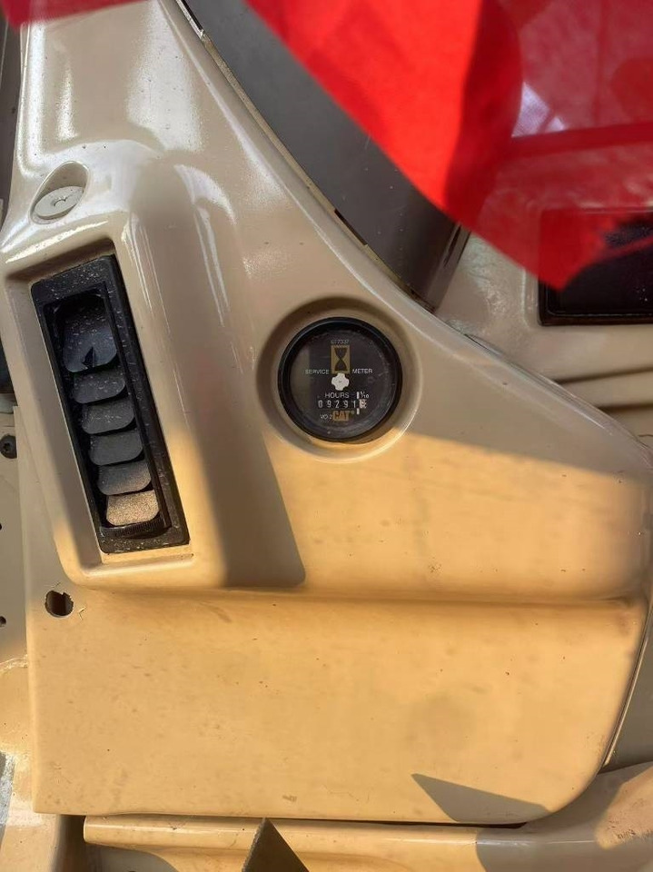 CAT 320 B  - Crawler excavator: picture 3 CAT 320 B  - Crawler excavator: picture 3