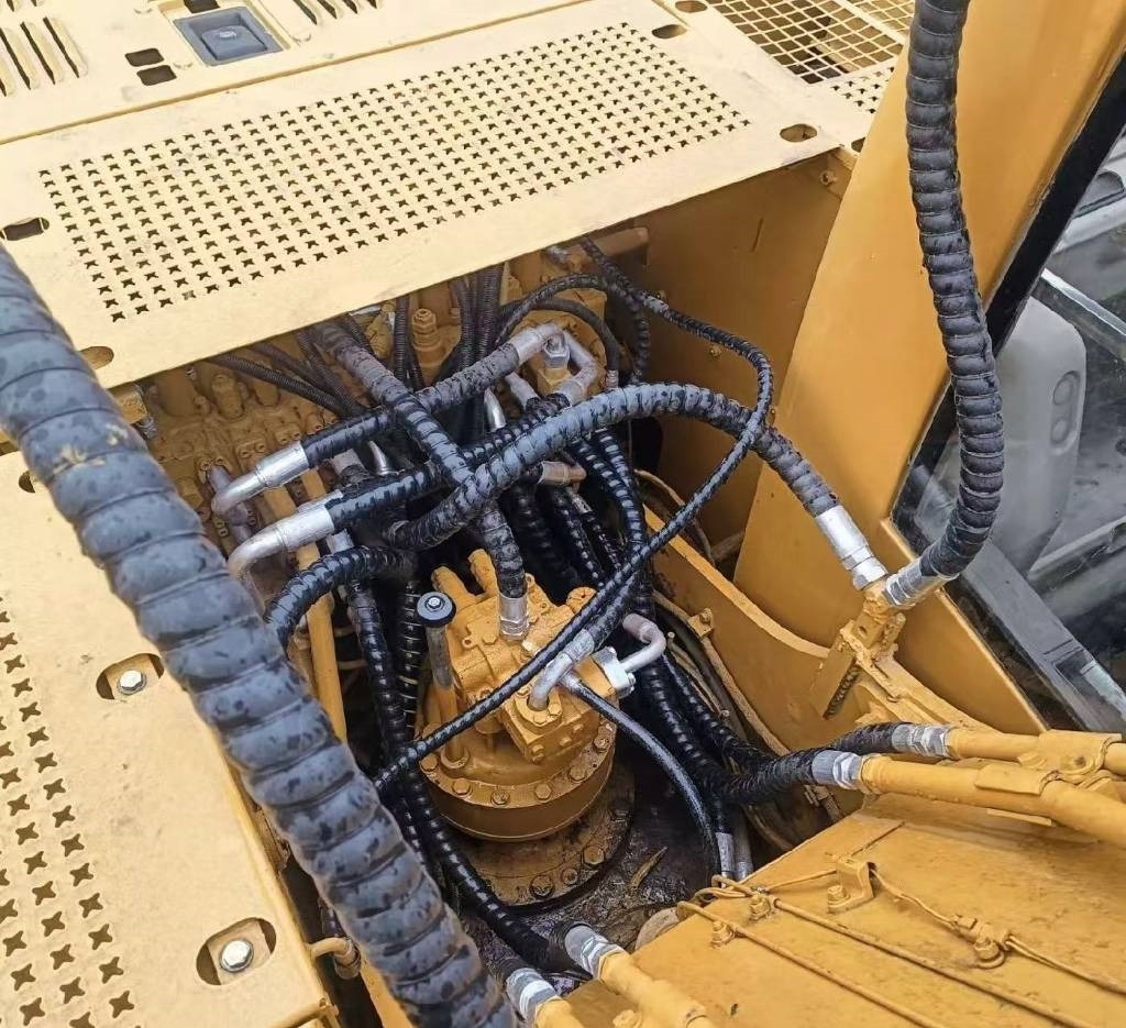 CAT 320 C  - Crawler excavator: picture 5 CAT 320 C  - Crawler excavator: picture 5