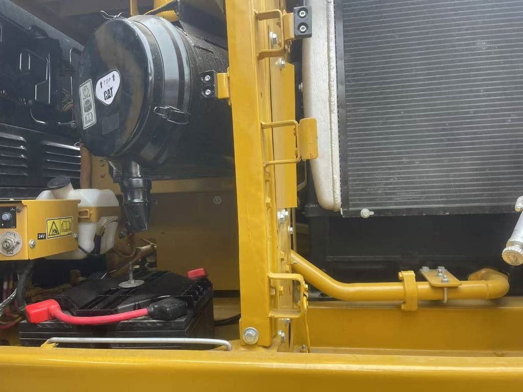 CAT 329 D  - Crawler excavator: picture 3 CAT 329 D  - Crawler excavator: picture 3