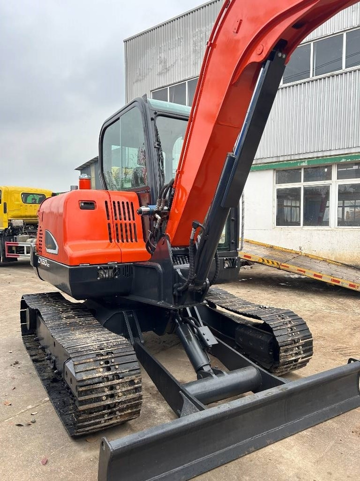 Crawler excavator Doosan DX 60: picture 17 Crawler excavator Doosan DX 60: picture 17