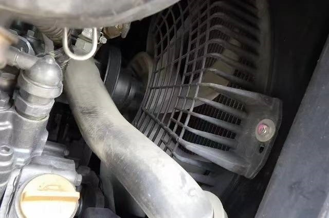 Crawler excavator Hitachi 30: picture 6