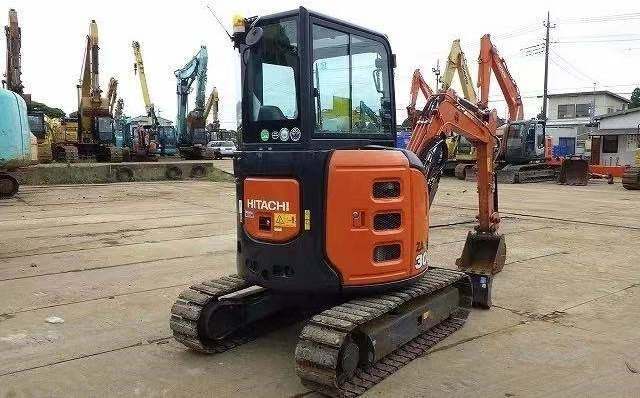 Crawler excavator Hitachi 30: picture 13