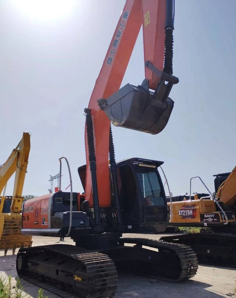 Hitachi Zaxis 240 LC - Crawler excavator: picture 1 Hitachi Zaxis 240 LC - Crawler excavator: picture 1