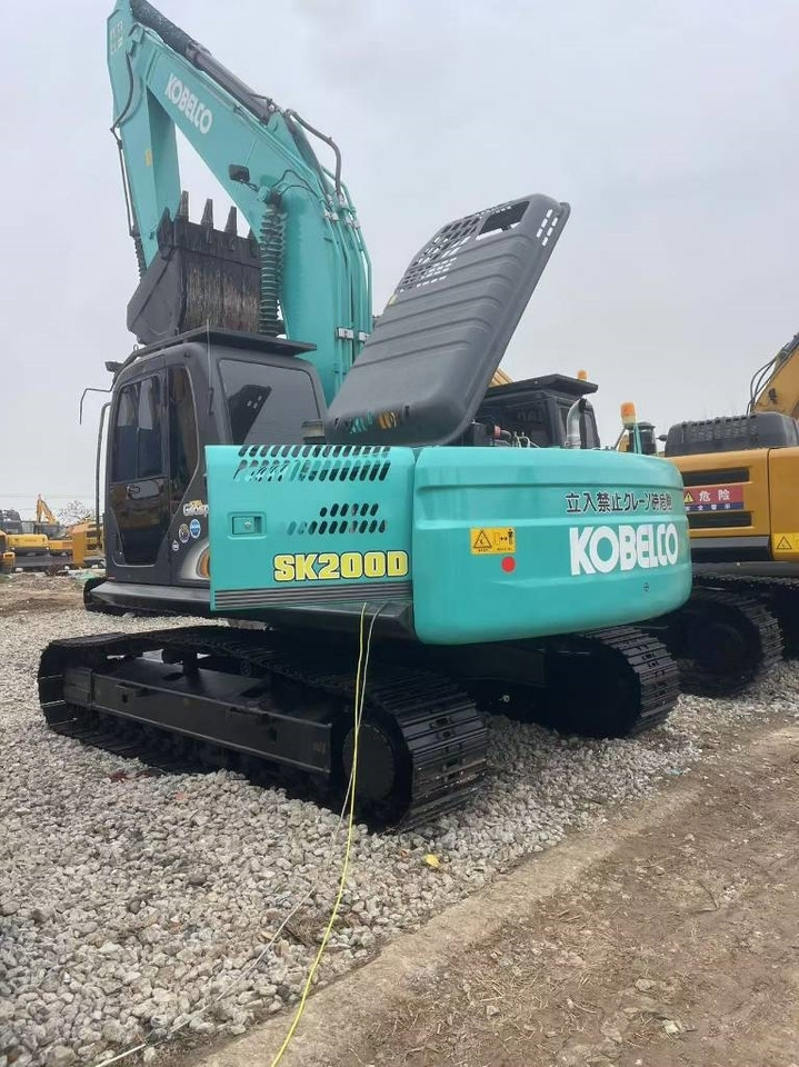 Kobelco SK 200 - Crawler excavator: picture 4 Kobelco SK 200 - Crawler excavator: picture 4
