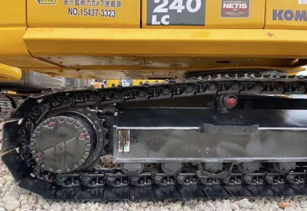 Crawler excavator Komatsu PC 240: picture 7