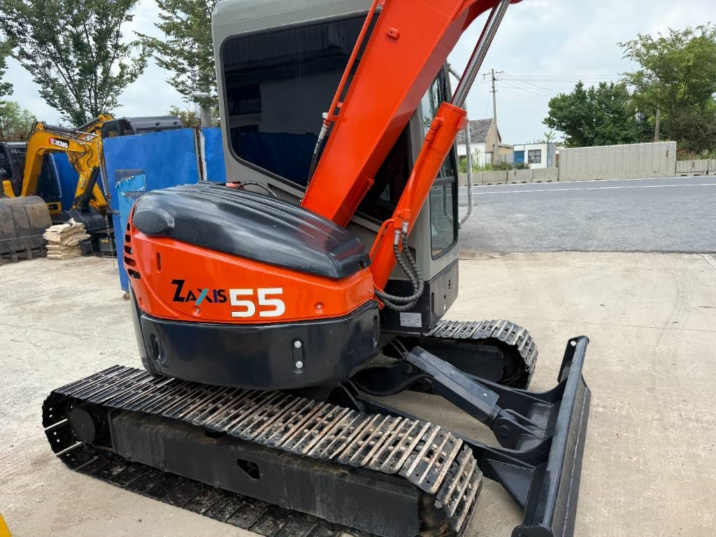 日立 ZX 55 - Crawler excavator: picture 4 日立 ZX 55 - Crawler excavator: picture 4