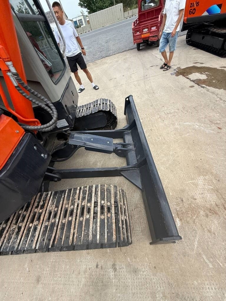 日立 ZX 55 - Crawler excavator: picture 3 日立 ZX 55 - Crawler excavator: picture 3