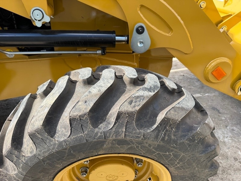 New Backhoe loader CAT 424: picture 10 New Backhoe loader CAT 424: picture 10