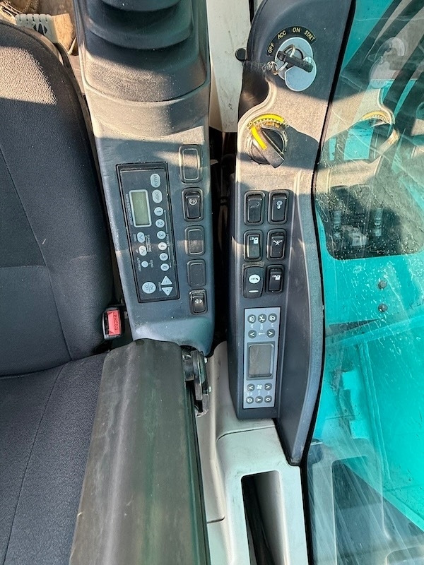 Crawler excavator Kobelco SK 260 SR LC-3: picture 20 Crawler excavator Kobelco SK 260 SR LC-3: picture 20