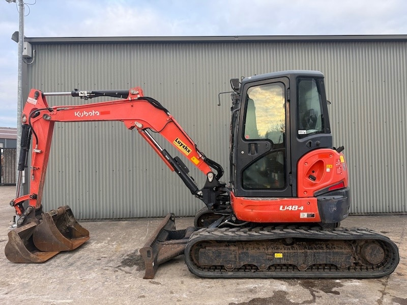 Kubota U 48-4  - Mini excavator: picture 1 Kubota U 48-4  - Mini excavator: picture 1