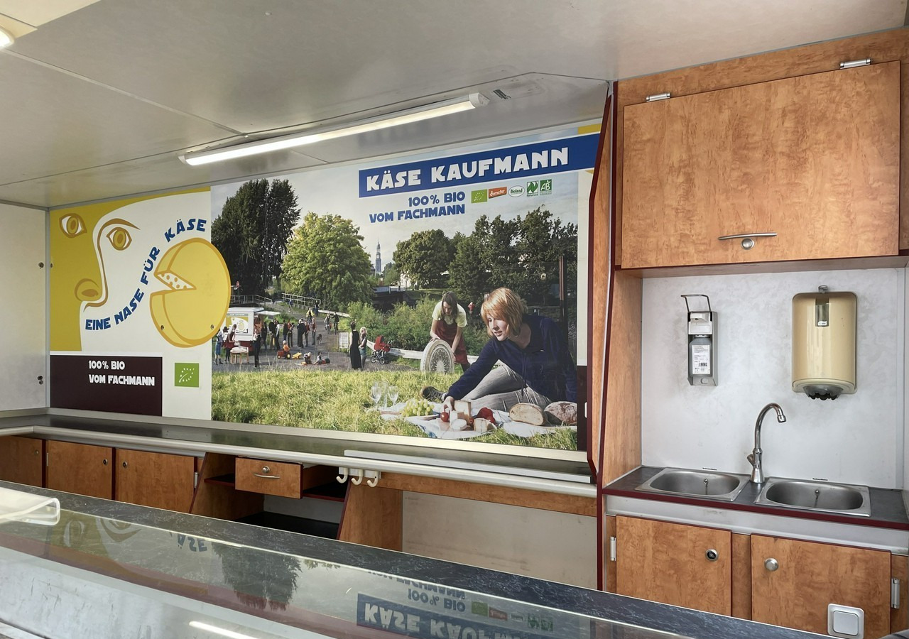 Fiat Ducato Autosklep przyczepa Gastronomiczny Food Truck Foodtruck sklep Borco - Vending trailer: picture 5 Fiat Ducato Autosklep przyczepa Gastronomiczny Food Truck Foodtruck sklep Borco - Vending trailer: picture 5