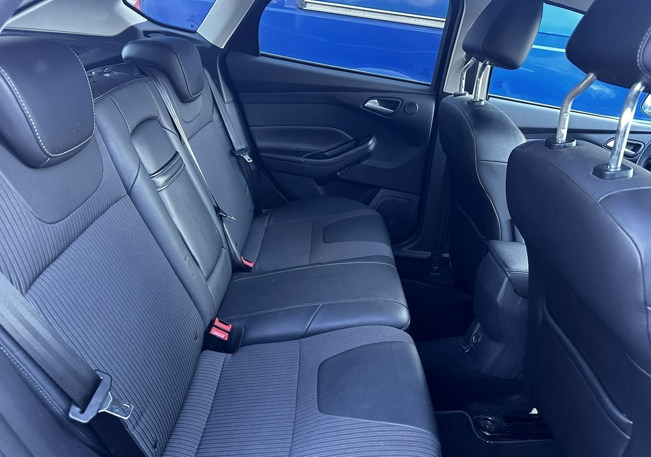 Hatchback Ford Focus III Ford Focus Bogate wyposażenie 2012: picture 21