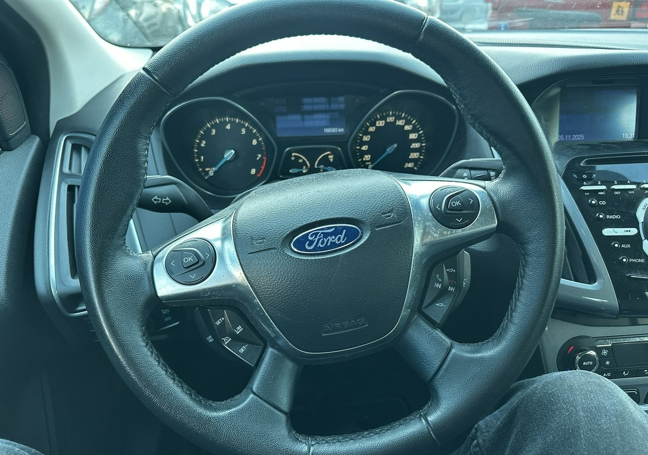 Hatchback Ford Focus III Ford Focus Bogate wyposażenie 2012: picture 14