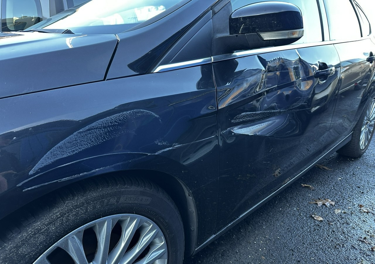 Hatchback Ford Focus III Ford Focus Bogate wyposażenie 2012: picture 20