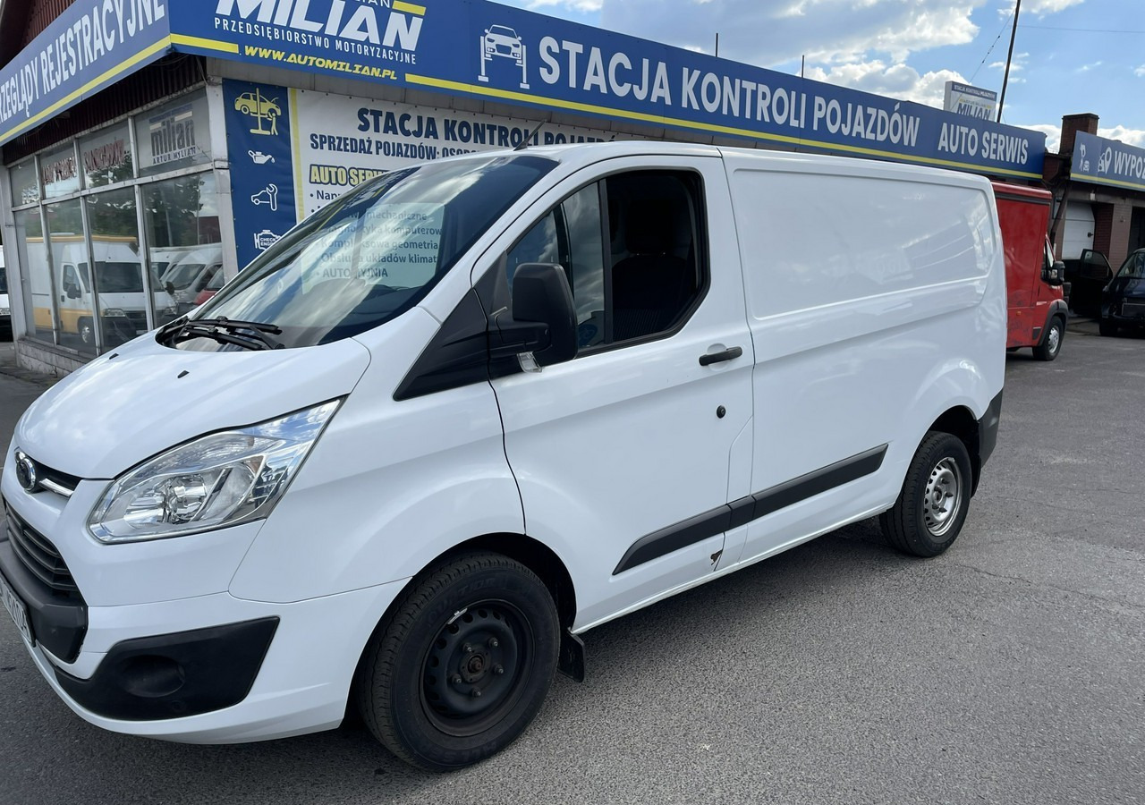 Ford Transit Transit Custom Transit Custom 2.0 Klima 153tkm Model 2018 - Panel van: picture 3 Ford Transit Transit Custom Transit Custom 2.0 Klima 153tkm Model 2018 - Panel van: picture 3