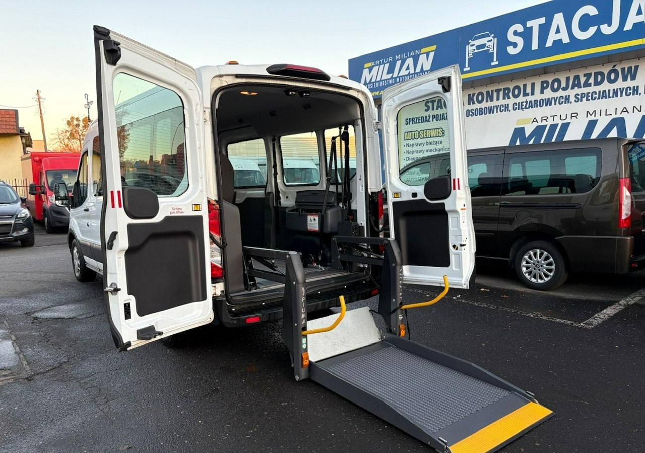 Ford Transit VIII Transit do przewozu Niepełnosprawnych 3 Wózki inwalida Rrampa 2020 - Car: picture 2 Ford Transit VIII Transit do przewozu Niepełnosprawnych 3 Wózki inwalida Rrampa 2020 - Car: picture 2