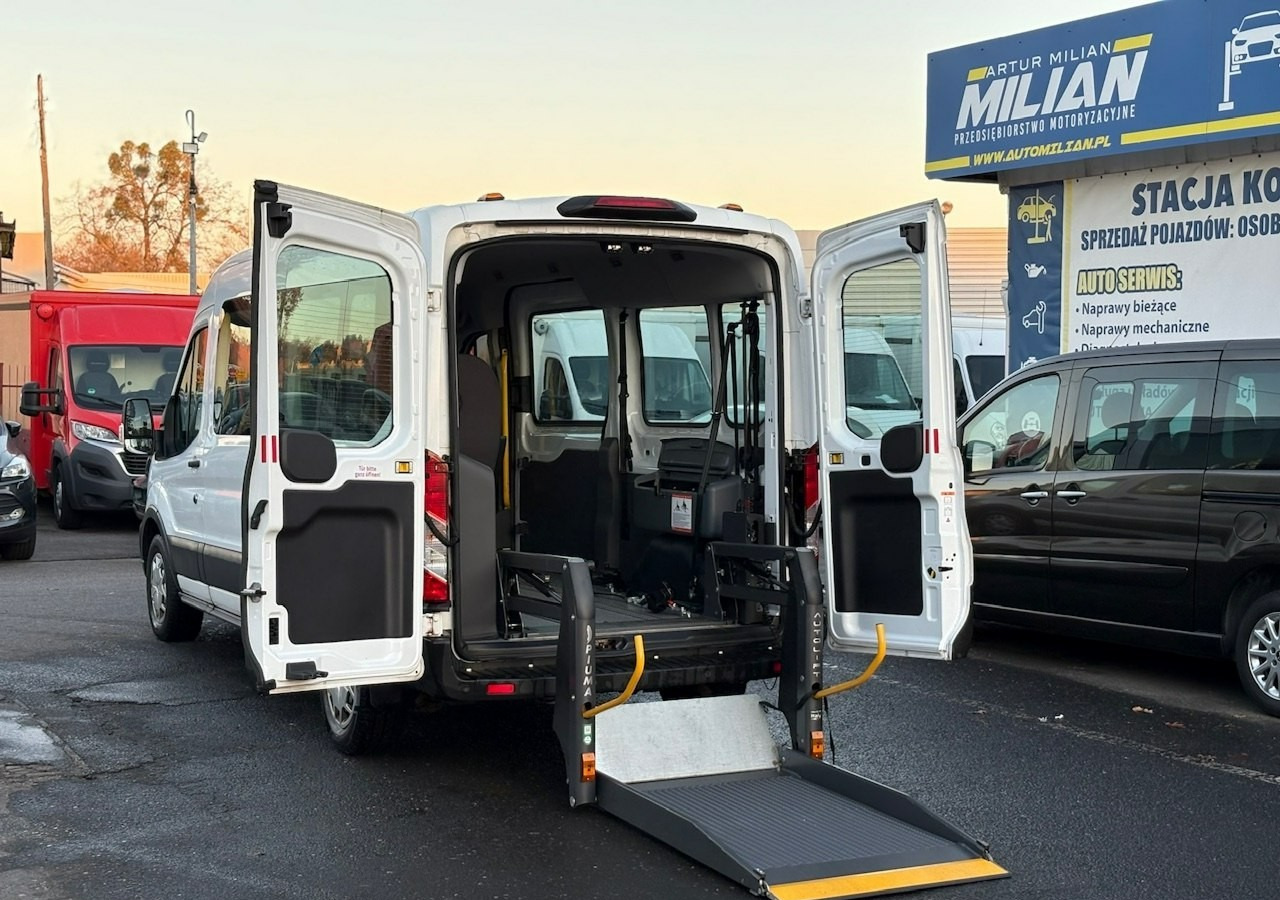 Ford Transit VIII Transit do przewozu Niepełnosprawnych 3 Wózki inwalida Rrampa 2020 - Car: picture 1 Ford Transit VIII Transit do przewozu Niepełnosprawnych 3 Wózki inwalida Rrampa 2020 - Car: picture 1