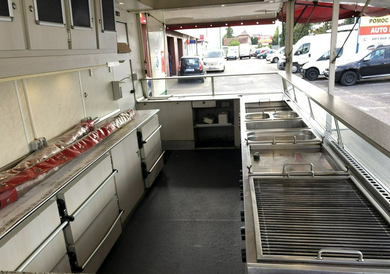 Inna Inny Autosklep Gastronomicznay Foodtruck sklep Food truck Gril imbis Borc - Vending trailer: picture 3 Inna Inny Autosklep Gastronomicznay Foodtruck sklep Food truck Gril imbis Borc - Vending trailer: picture 3