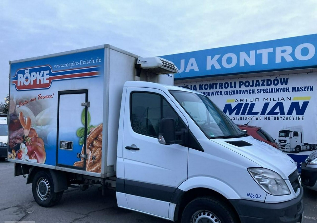 Mercedes-Benz Sprinter Chłodnia THERMO KING Gastronomiczny Food Truck Foodtruck 2011 - Refrigerated delivery van: picture 3 Mercedes-Benz Sprinter Chłodnia THERMO KING Gastronomiczny Food Truck Foodtruck 2011 - Refrigerated delivery van: picture 3