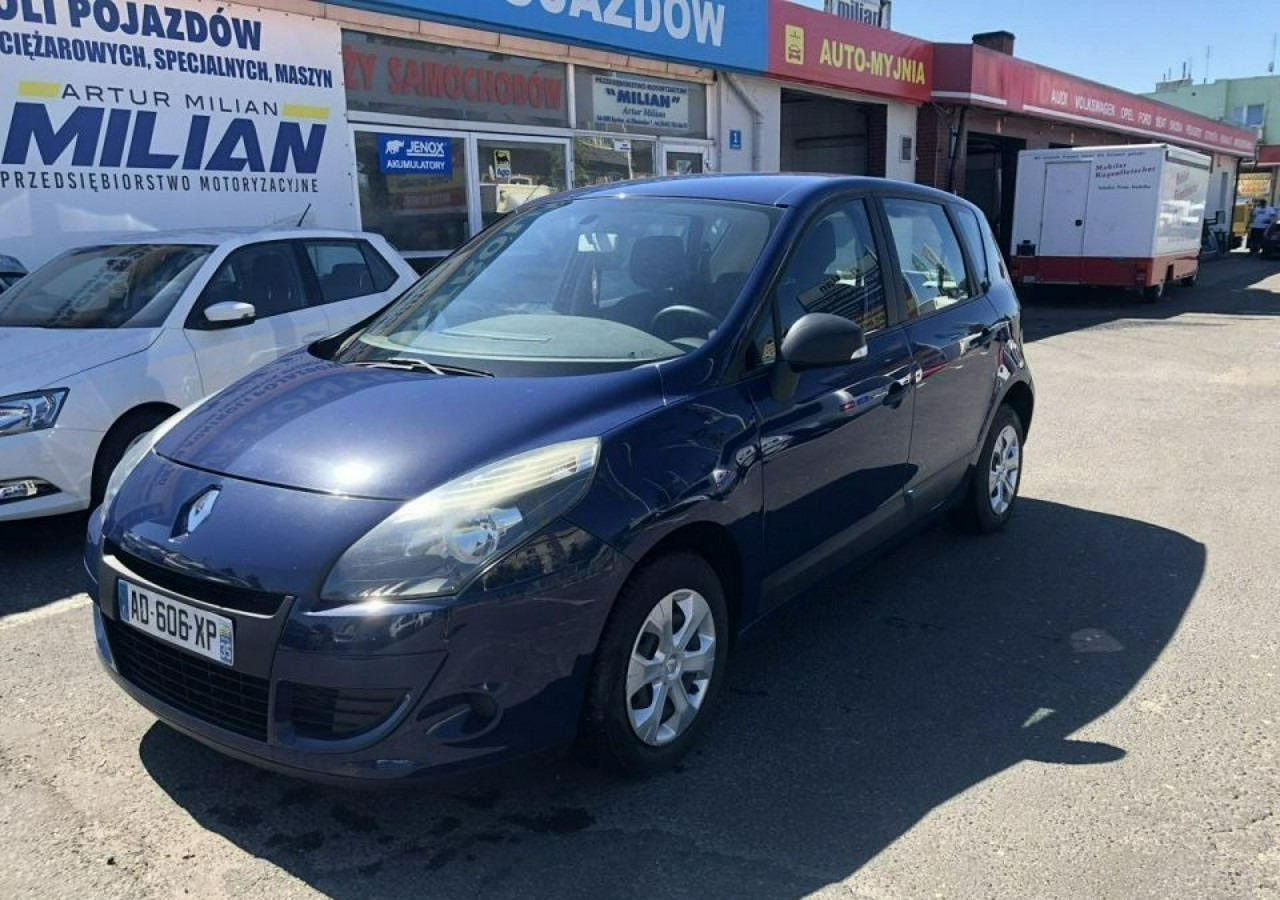 Renault Scenic II 1,5dci Expression KLIMA 98800km 2009 - Car: picture 2 Renault Scenic II 1,5dci Expression KLIMA 98800km 2009 - Car: picture 2