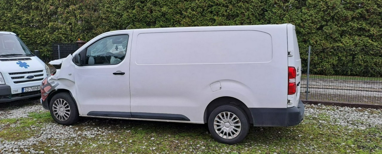 Toyota Proace Toyota Proace Maxi Klima chlodnia izoterma 2020 Salon PL - Refrigerated delivery van: picture 5 Toyota Proace Toyota Proace Maxi Klima chlodnia izoterma 2020 Salon PL - Refrigerated delivery van: picture 5
