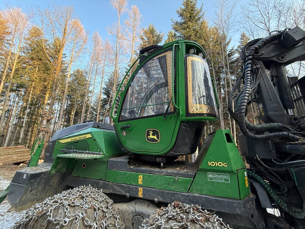 John Deere 1010G - Forwarder: picture 5 John Deere 1010G - Forwarder: picture 5