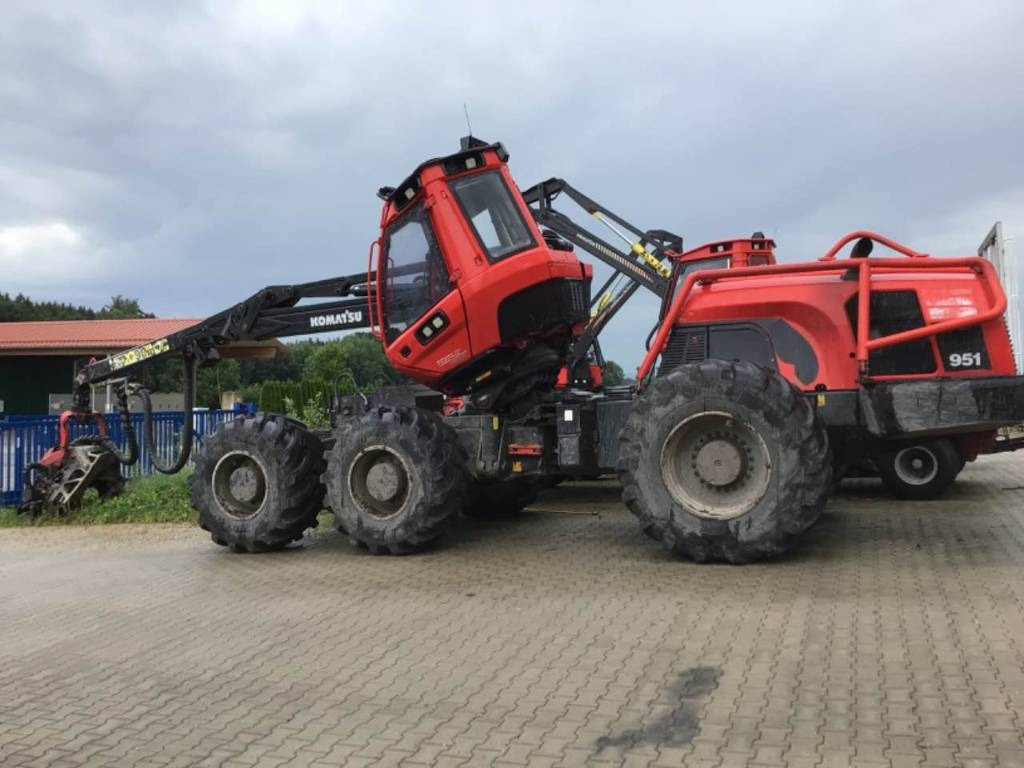 Komatsu 951 - Forestry harvester: picture 3 Komatsu 951 - Forestry harvester: picture 3