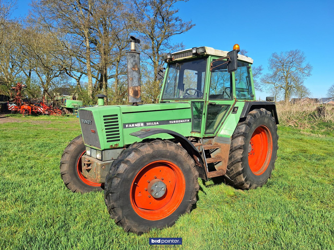 Fendt 311 LSA - Farm tractor: picture 1 Fendt 311 LSA - Farm tractor: picture 1