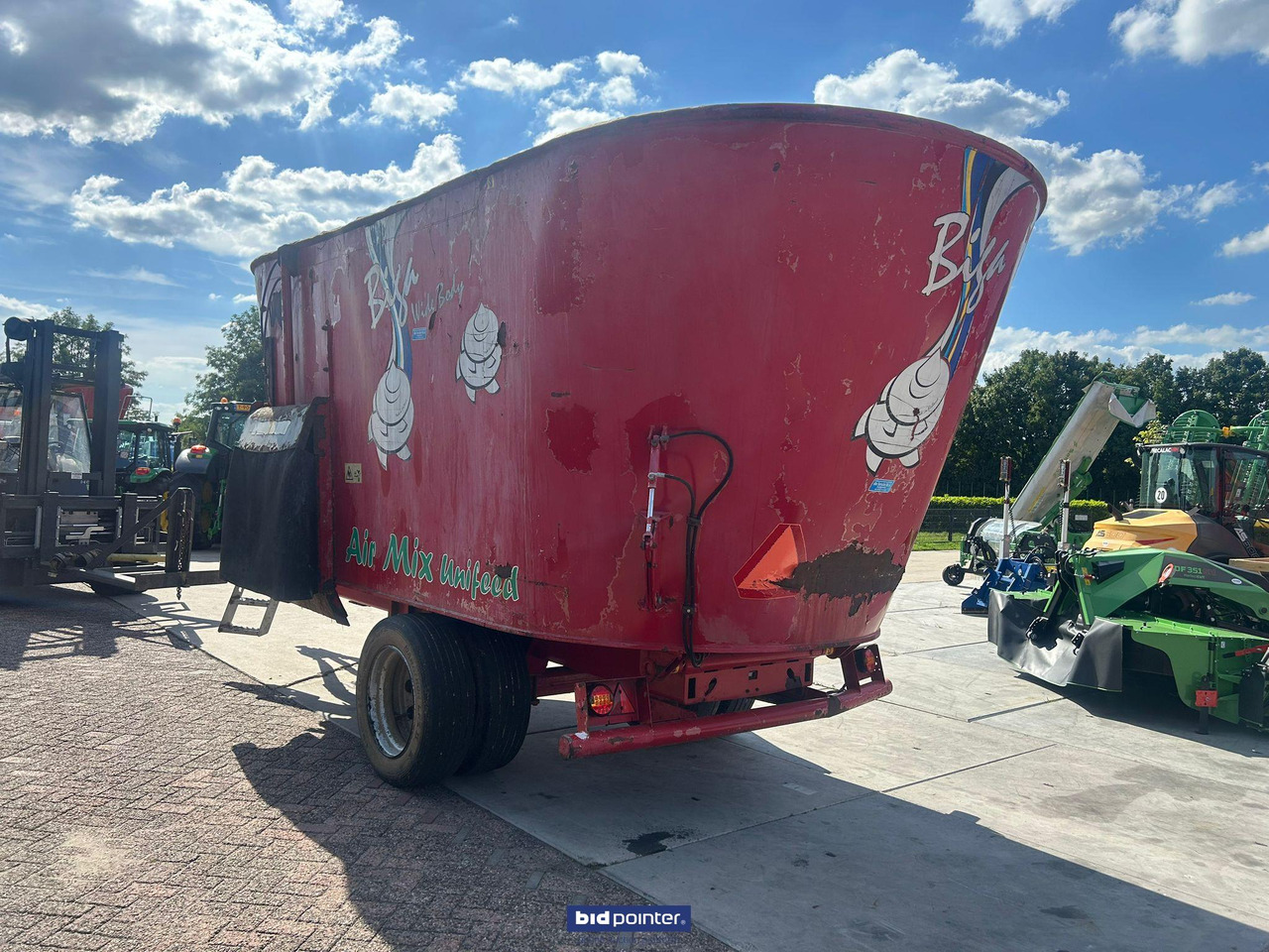 Peecon Biga 25m3 - Forage mixer wagon: picture 3 Peecon Biga 25m3 - Forage mixer wagon: picture 3