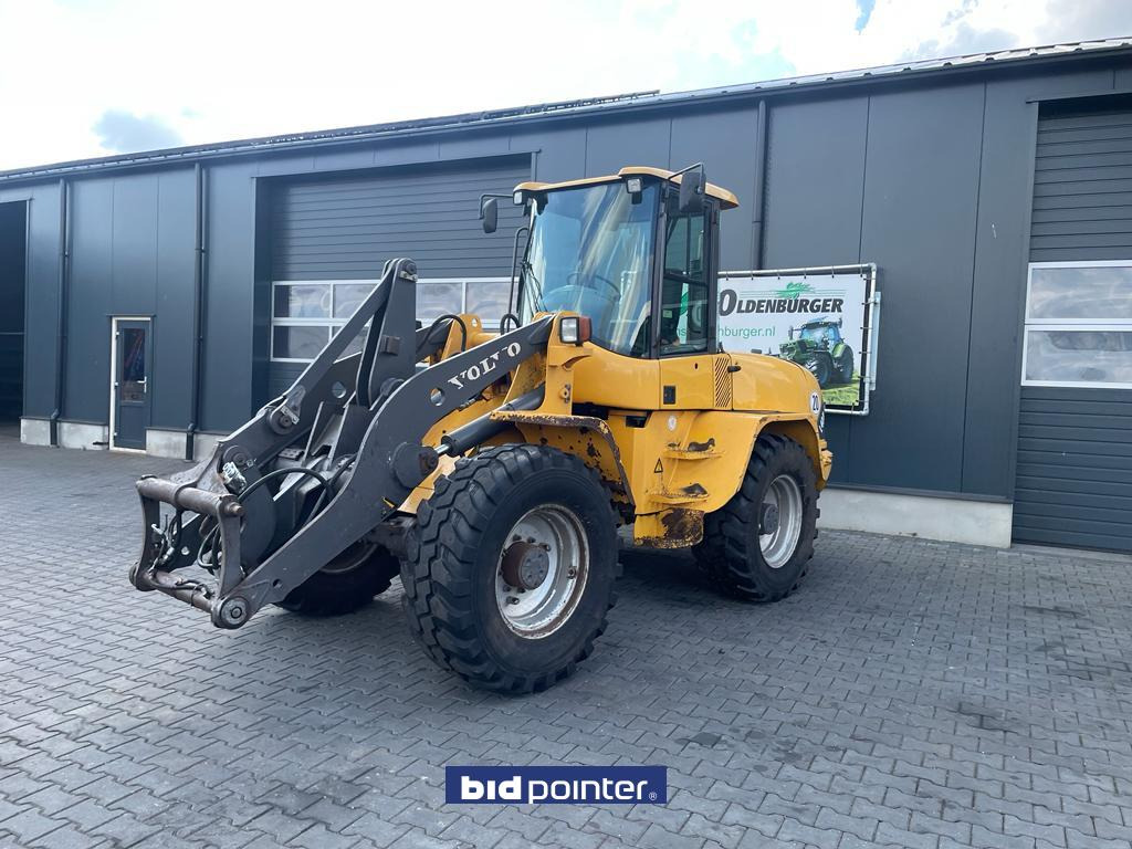 Volvo L40 B - Wheel loader: picture 2 Volvo L40 B - Wheel loader: picture 2