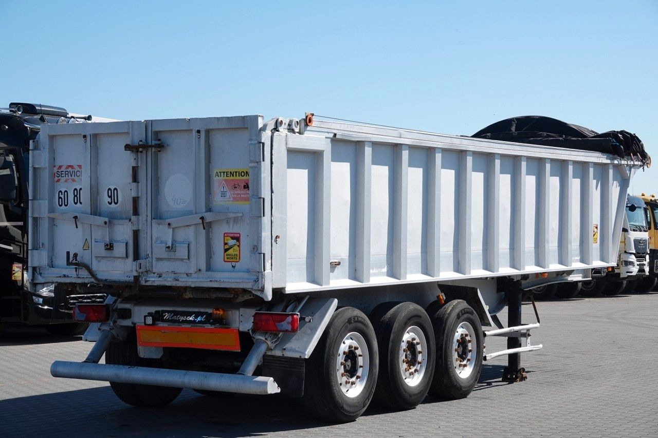 Benalu WYWROTKA / 25 m3 / ALUMINIOWA / OŚ PODNOSZONA / - Tipper semi-trailer: picture 3 Benalu WYWROTKA / 25 m3 / ALUMINIOWA / OŚ PODNOSZONA / - Tipper semi-trailer: picture 3