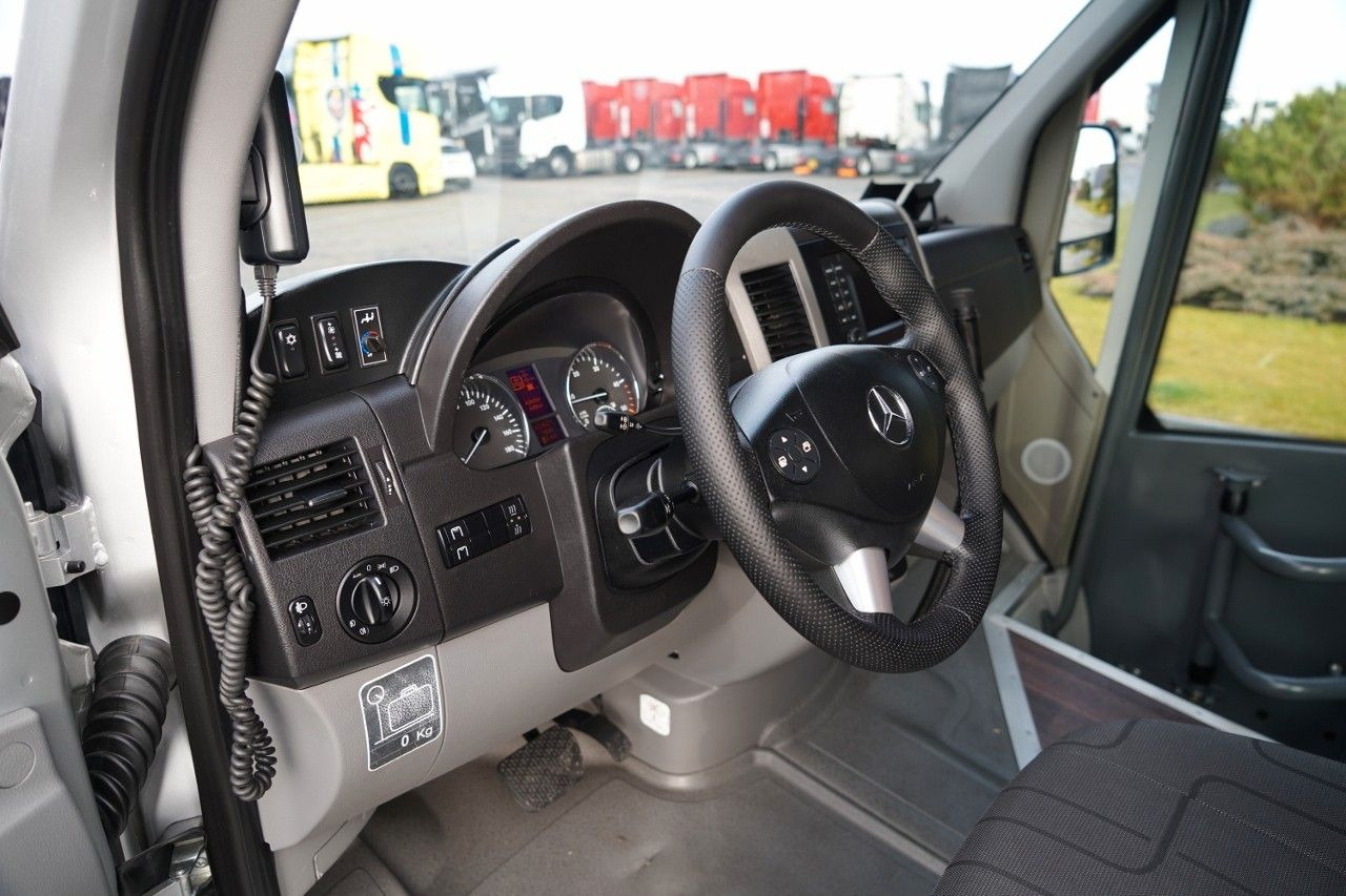 Bus Mercedes-Benz SPRINTER 516 CDI / SPROWADZONY Z FRANCJI /: picture 19 Bus Mercedes-Benz SPRINTER 516 CDI / SPROWADZONY Z FRANCJI /: picture 19