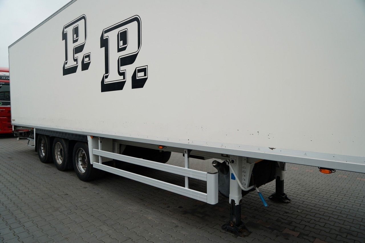 Chereau CHŁODNIA / CARRIER VECTOR 1950MT / DOPPELSTOCK - Refrigerator semi-trailer: picture 5 Chereau CHŁODNIA / CARRIER VECTOR 1950MT / DOPPELSTOCK - Refrigerator semi-trailer: picture 5