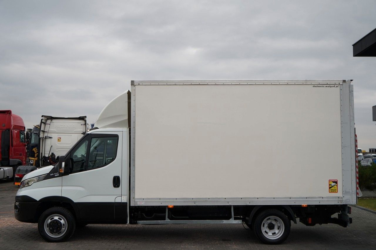 Iveco DAILY 35-140 / KONTENER 4,2 M / WINDA / BLIŹNIAK - Refrigerated delivery van: picture 4 Iveco DAILY 35-140 / KONTENER 4,2 M / WINDA / BLIŹNIAK - Refrigerated delivery van: picture 4