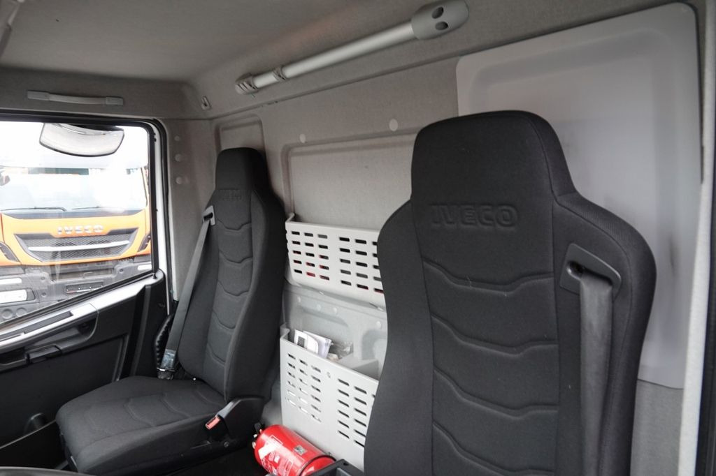 Refrigerator truck Iveco EUROCARGO: picture 13