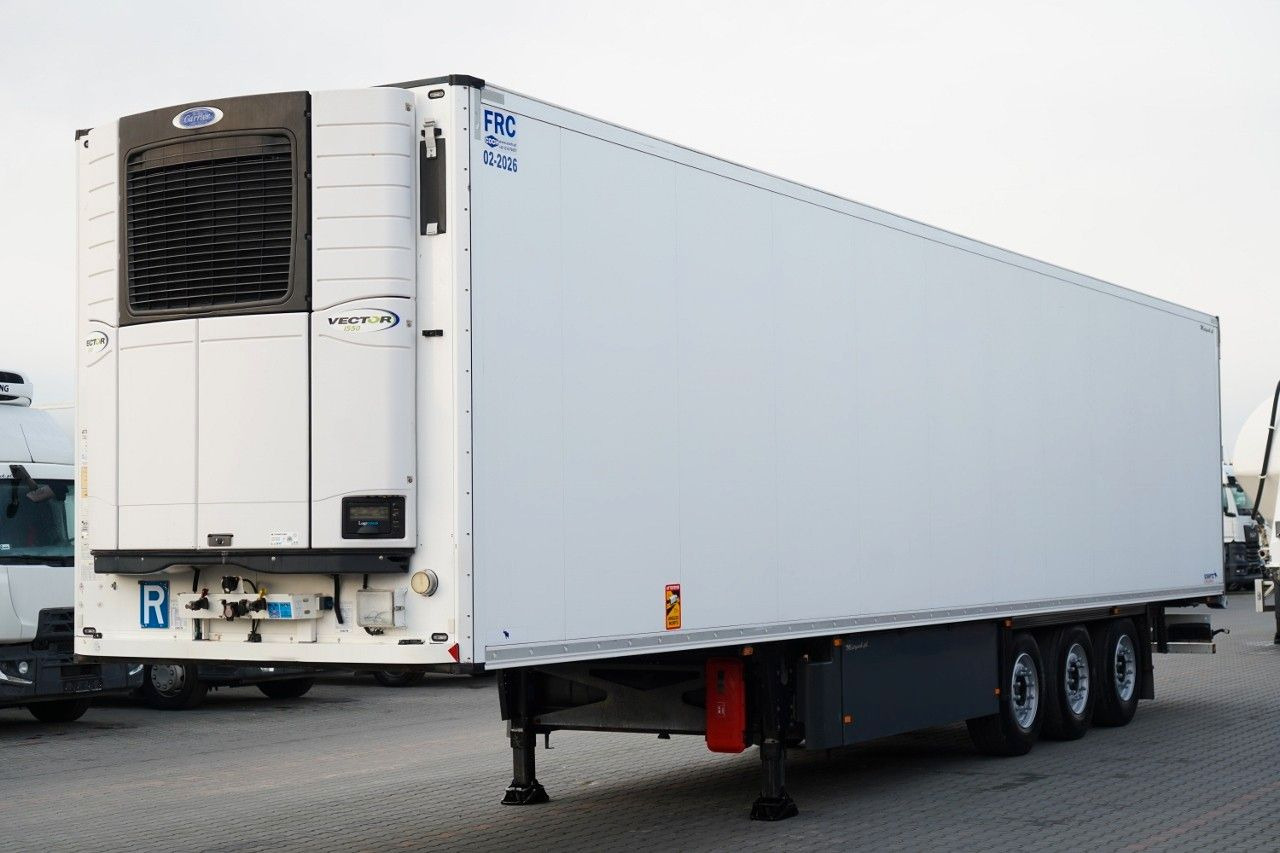 Schmitz Cargobull CHŁODNIA / CARRIER VECTOR 1550 / DOPPELSTOCK / - Refrigerator semi-trailer: picture 1 Schmitz Cargobull CHŁODNIA / CARRIER VECTOR 1550 / DOPPELSTOCK / - Refrigerator semi-trailer: picture 1