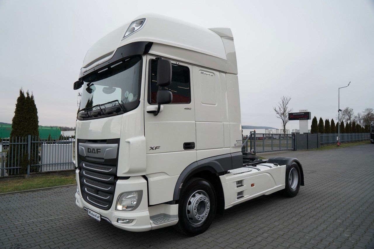 DAF XF 480 / 2021 ROK / SSC - Tractor unit: picture 2 DAF XF 480 / 2021 ROK / SSC - Tractor unit: picture 2