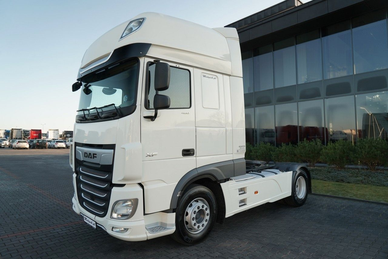DAF XF 480 / SUPER SPACE CAB / 2021 - Tractor unit: picture 2 DAF XF 480 / SUPER SPACE CAB / 2021 - Tractor unit: picture 2