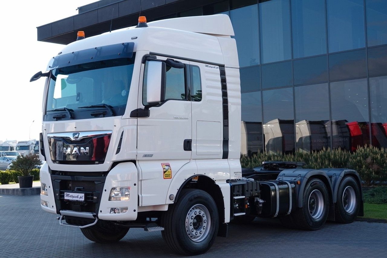 MAN TGX 33.580 / 6x4 / RETARDER / DMC: 150 TON !! / - Tractor unit: picture 2 MAN TGX 33.580 / 6x4 / RETARDER / DMC: 150 TON !! / - Tractor unit: picture 2