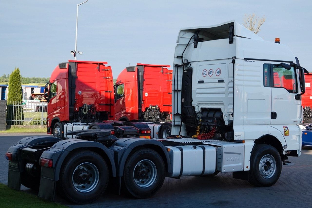 MAN TGX 33.580 / 6x4 / RETARDER / DMC: 150 TON !! / - Tractor unit: picture 4 MAN TGX 33.580 / 6x4 / RETARDER / DMC: 150 TON !! / - Tractor unit: picture 4