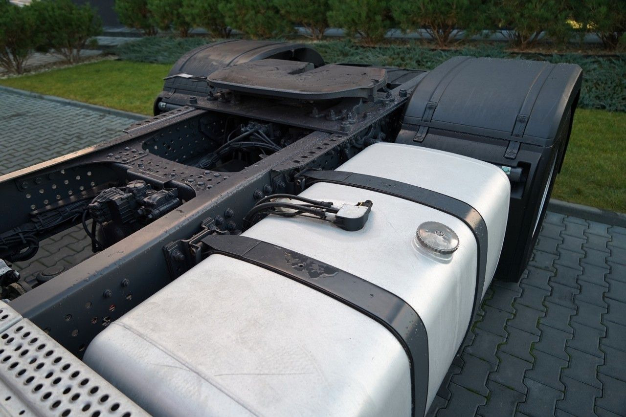 Tractor unit Mercedes-Benz ACTROS 1845 / STREAM SPACE: picture 12