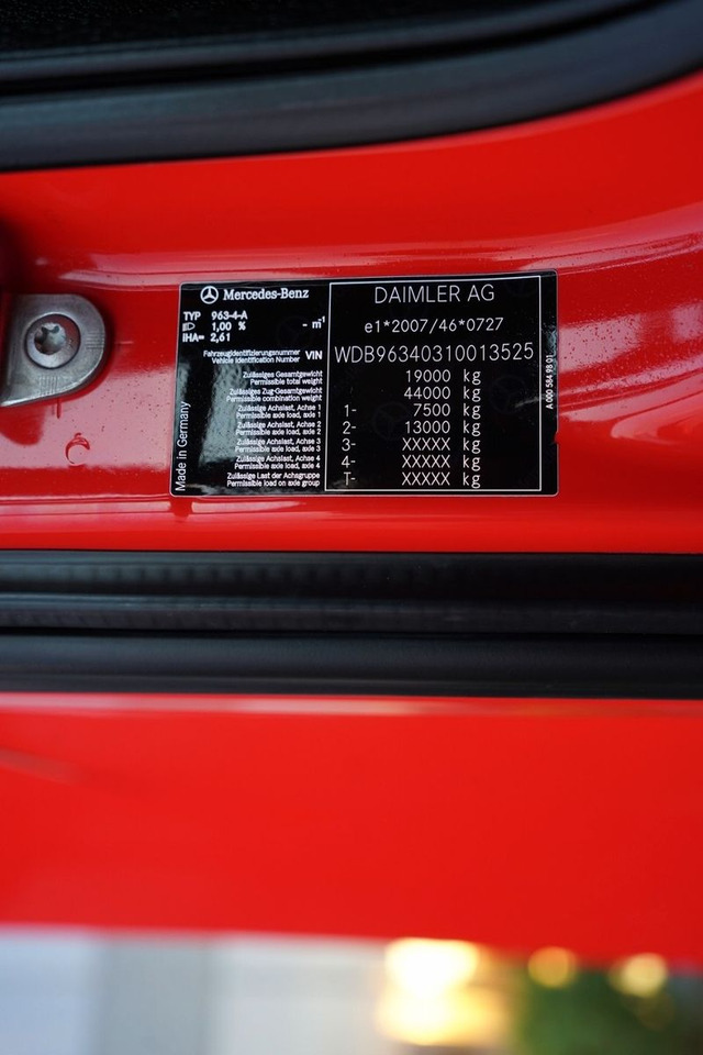 Tractor unit Mercedes-Benz ACTROS 1845 / STREAM SPACE: picture 34