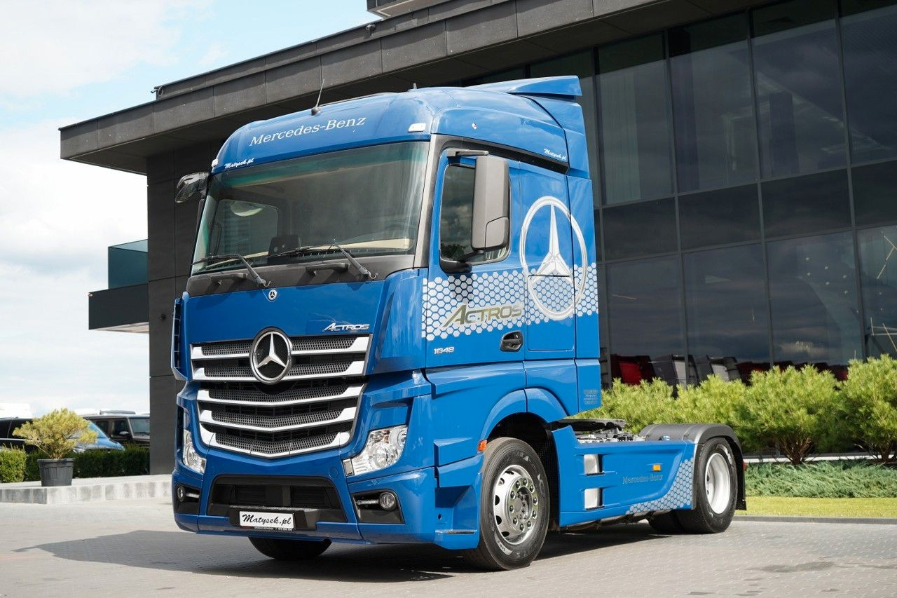 Mercedes-Benz ACTROS 1848 / STREAM SPACE / SALONKA / FLEETBOAR - Tractor unit: picture 3 Mercedes-Benz ACTROS 1848 / STREAM SPACE / SALONKA / FLEETBOAR - Tractor unit: picture 3