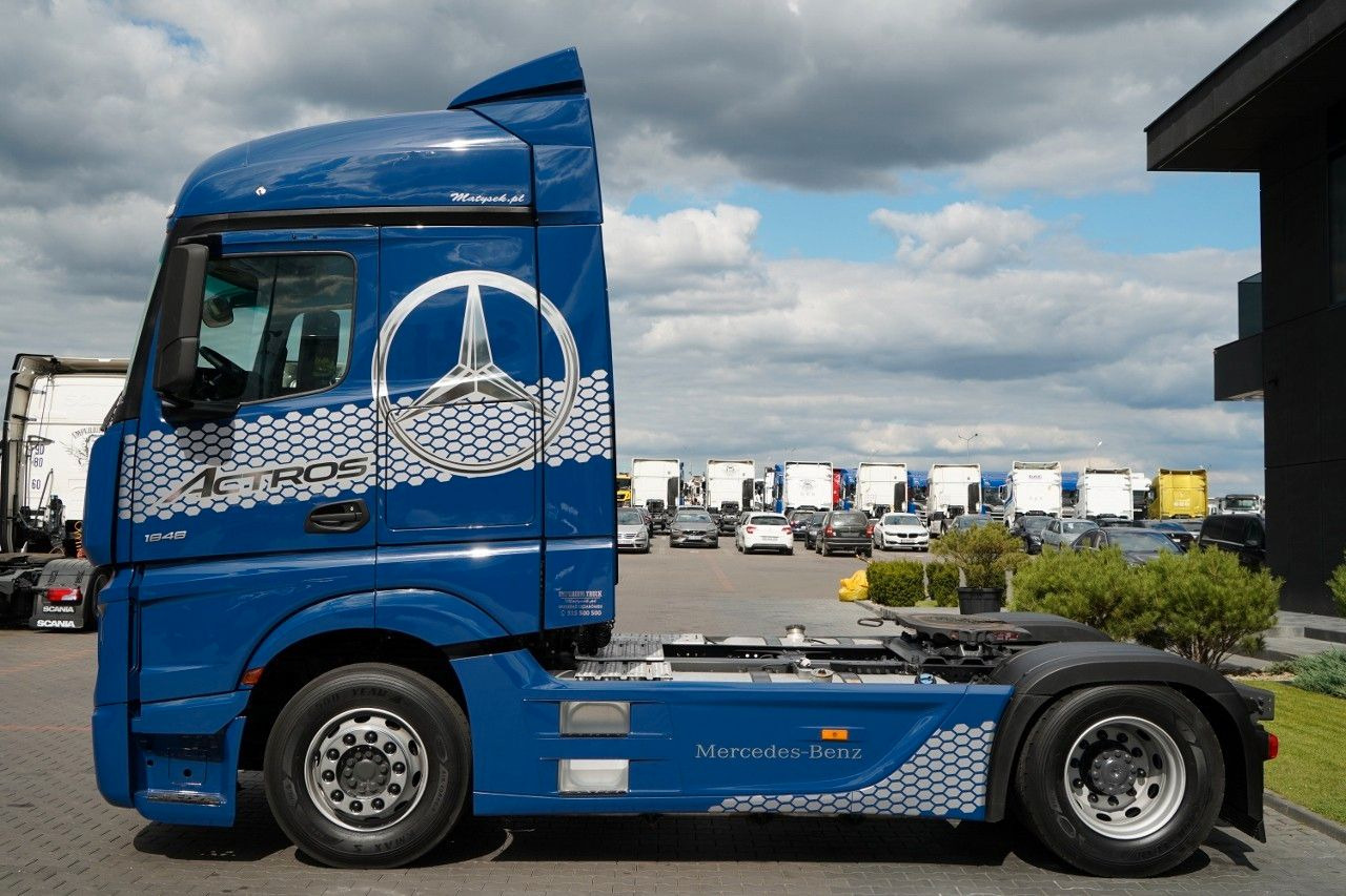 Mercedes-Benz ACTROS 1848 / STREAM SPACE / SALONKA / FLEETBOAR - Tractor unit: picture 4 Mercedes-Benz ACTROS 1848 / STREAM SPACE / SALONKA / FLEETBOAR - Tractor unit: picture 4