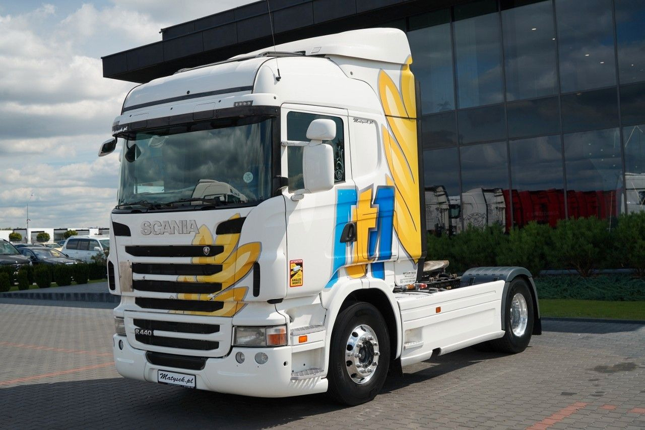 Scania R 440 / RETARDER / EURO 5 / PDE ADBLUE / HYDRAUL - Tractor unit: picture 4 Scania R 440 / RETARDER / EURO 5 / PDE ADBLUE / HYDRAUL - Tractor unit: picture 4