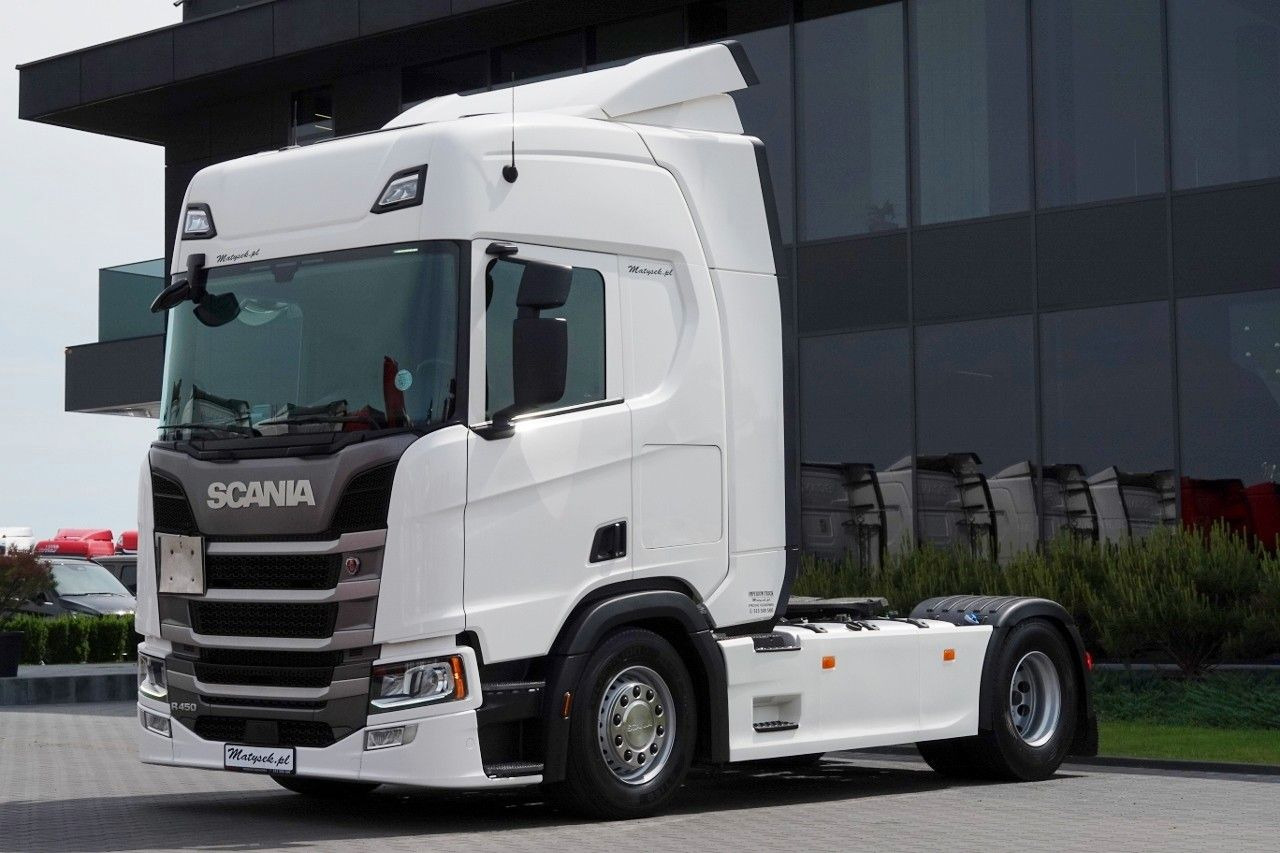Scania R 450 / RETARDER / FULL AIRMATIC / OPONY 100% / - Tractor unit: picture 2 Scania R 450 / RETARDER / FULL AIRMATIC / OPONY 100% / - Tractor unit: picture 2