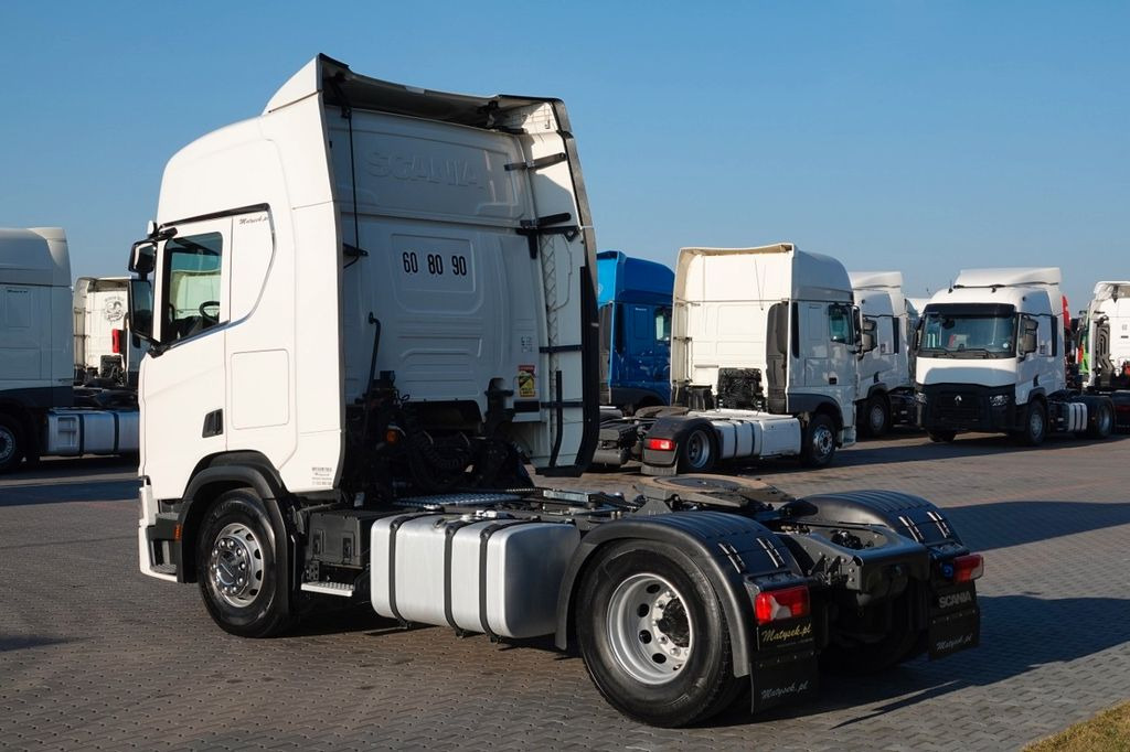 Scania R 450 / RETARDER / HYDRAULIKA / PO KONTRAKCIE SE Scania R 450 / RETARDER / HYDRAULIKA / PO KONTRAKCIE SE - Tractor unit: picture 4 Scania R 450 / RETARDER / HYDRAULIKA / PO KONTRAKCIE SE Scania R 450 / RETARDER / HYDRAULIKA / PO KONTRAKCIE SE - Tractor unit: picture 4