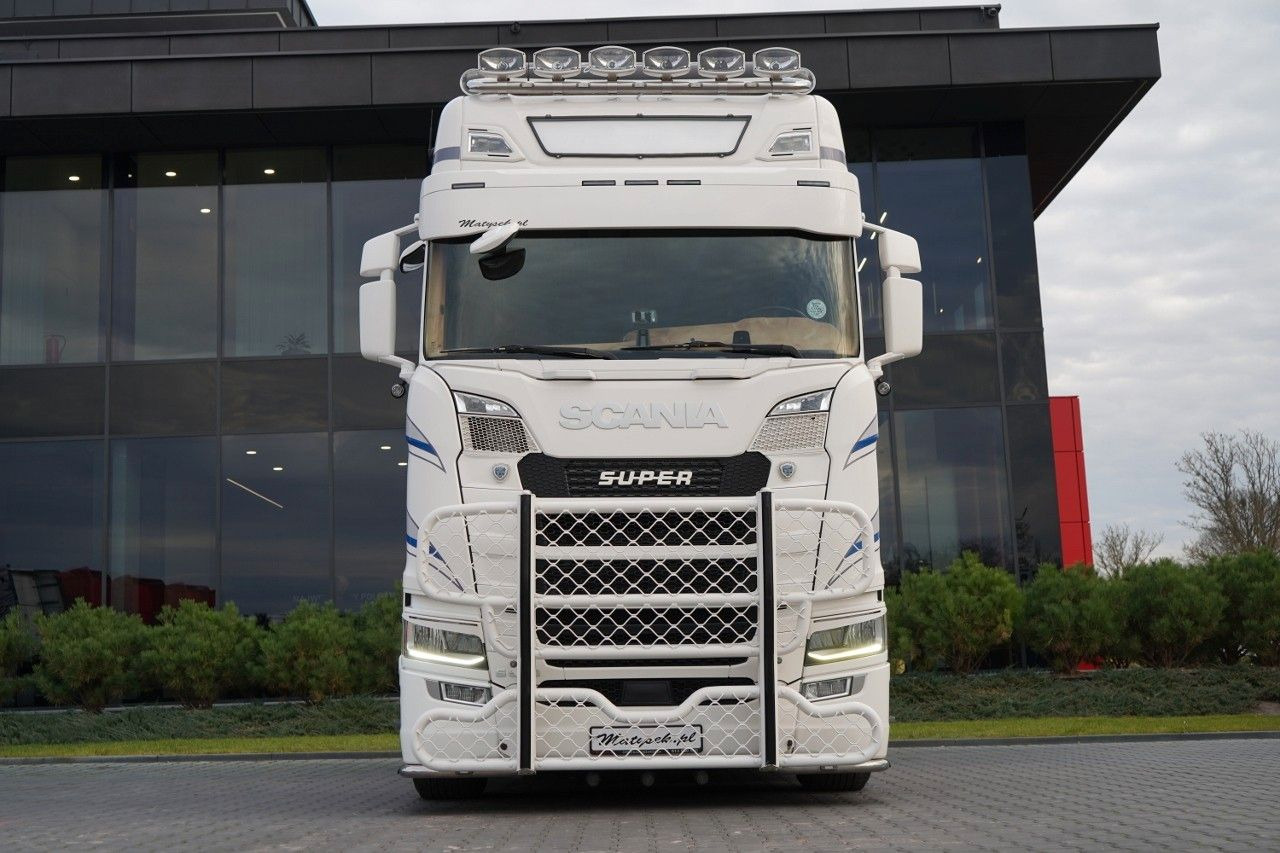 Scania S 500 / RETARDER /I-PARK COOL / FULL AIRMATIC - Tractor unit: picture 3 Scania S 500 / RETARDER /I-PARK COOL / FULL AIRMATIC - Tractor unit: picture 3