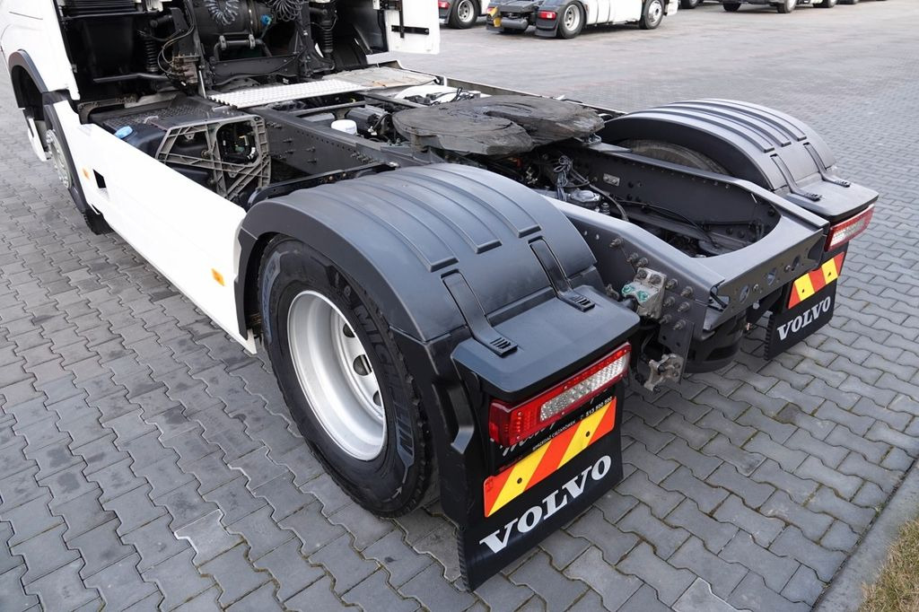 Tractor unit Volvo FH 460 / NISKA KABINA / 2018 YEAR / SPROWADZONY: picture 9 Tractor unit Volvo FH 460 / NISKA KABINA / 2018 YEAR / SPROWADZONY: picture 9