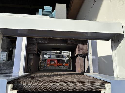 Adpak A700 Shrink sleeve wrapper - Packaging machinery: picture 4 Adpak A700 Shrink sleeve wrapper - Packaging machinery: picture 4